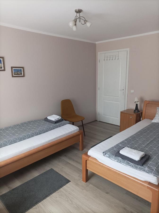 Ariana Apartman Kragujevac Luaran gambar